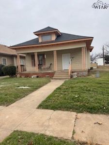 Property at 1106 Taylor St, Wichita Falls, TX