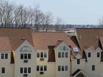 1373 Post Road #12B