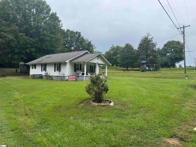 947 Midway Rd