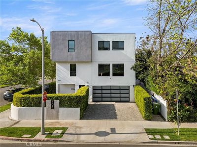 14157 Tiara St #101