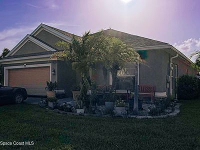 202 Teaberry Dr NW