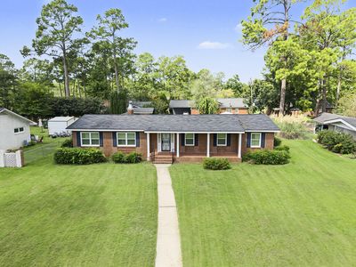 2103 Robinhood Rd