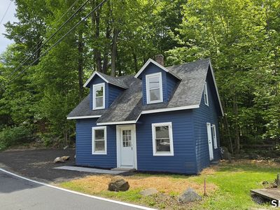 2 Maria Hotchkiss Road