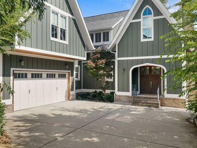 1422 Clifton Ln