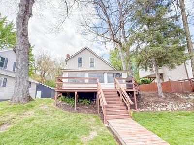 619 Lions Dr