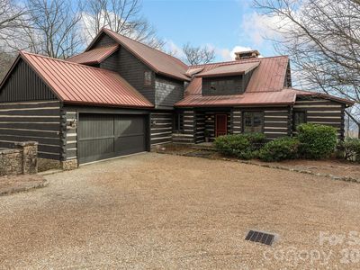 1213 Lost Valley Rd