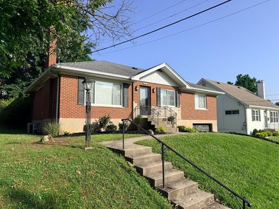 45 Burney Ln