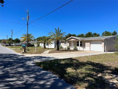 7407 University Dr