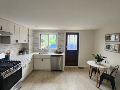 3609 Buena Vista Ave