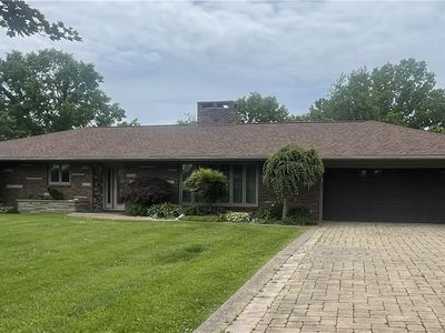 110 Sunrise Dr
