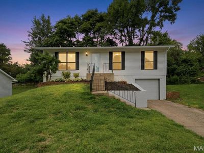 Property at 10607 Saint Michaels Terrace Ct, Saint Ann, MO