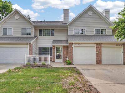 2211 Grand Ave Unit 6