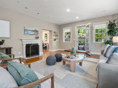 47 High St #47