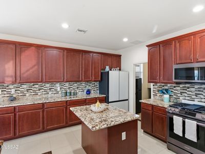 12827 N Bloomington Loop