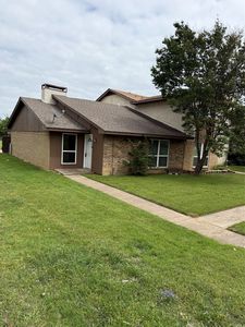 1402 S Carrier Pkwy APT 110