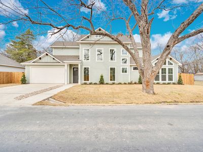 201 Rosa St