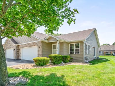 Property at 345B Warren St, Somonauk, IL