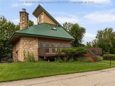 Property at 1020 Mountain Rd, Charleston, WV