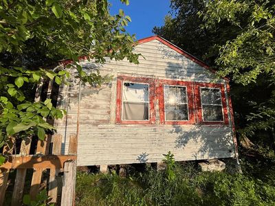 21D Young Rd