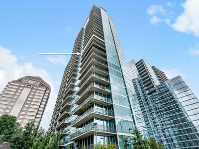 1080 Peachtree St NE Unit 2111