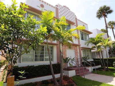 811 JEFFERSON Avenue #102