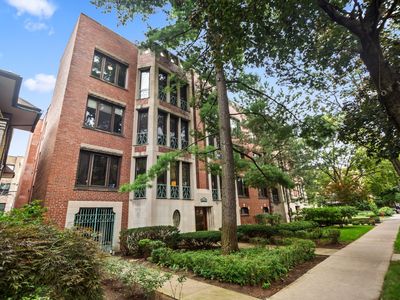 304 N Grove Ave APT 1B