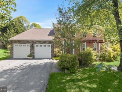 17 Woonsockett Ct