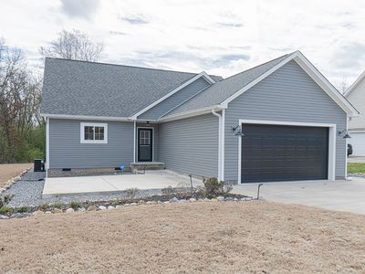 1428 Woodland Cove Dr NE