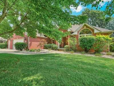 1347 N Manchester Dr