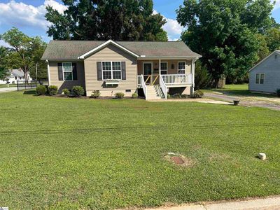 Property at 306 Shands St, Clinton, SC