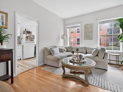 64 W Cedar St APT 5