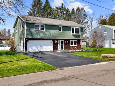 7 Davis Rd