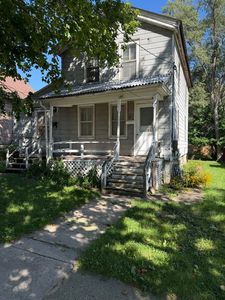 Property at 220 1st St, Woodstock, IL