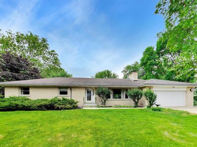 1015 Sherwood Dr