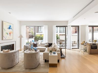 39 W 23rd St #TOWNHOUSE 1