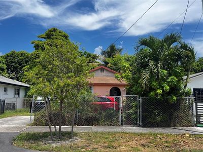 1135 NW 65th St