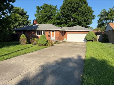 403 Cedar St