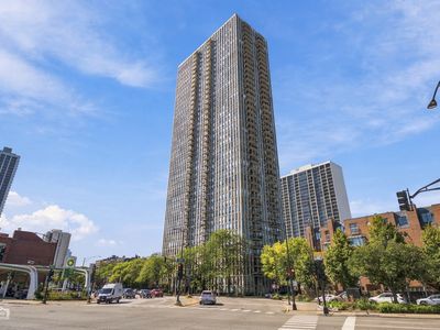 1660 N Lasalle St APT 3608