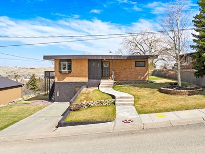 330 Ohaire Blvd