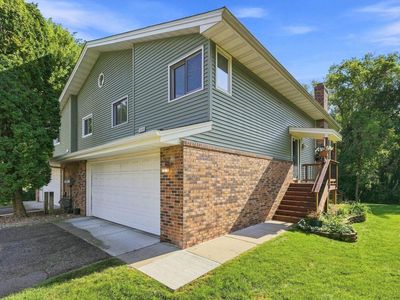 18385 Creeks Bend Dr
