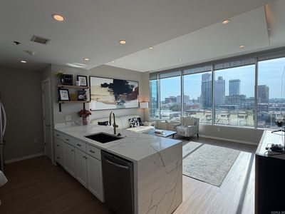 315 Rock St APT 1008