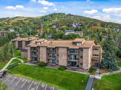 2350 Ski Trail Ln #235