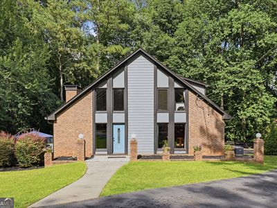 1605 Saint Tropez Way