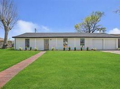 715 Pamela Dr