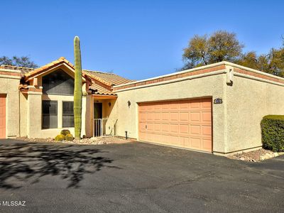 217 E Horizon Cir