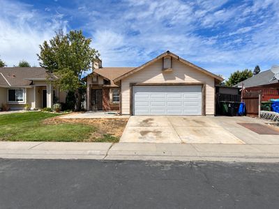 Property at 8273 Bull Mountain Cir, Elk Grove, CA