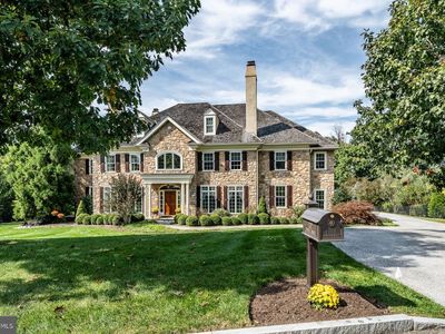 132 Waverly Cir