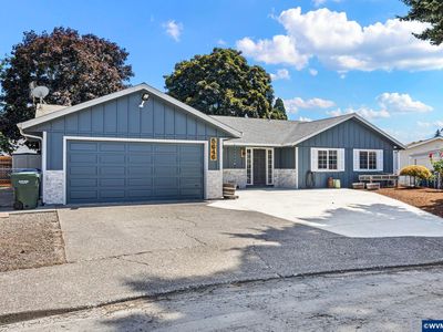 5646 Takelma Ct NE