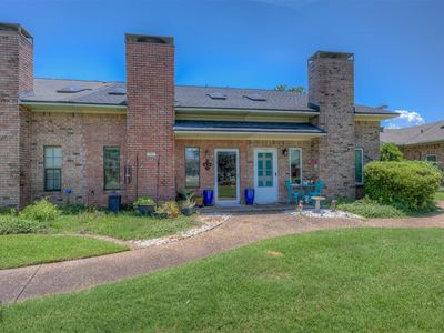 3634 Greenacres Place Dr Unit 202