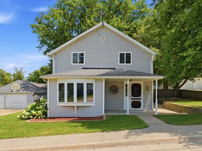 Property at 106 Tyler St NE, Cascade, IA